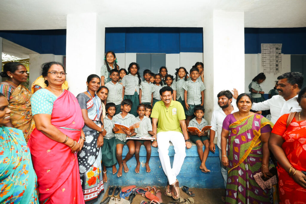 elementary school kids group photo with minister