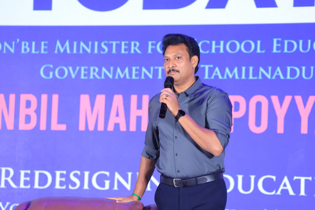 Tamilnadu School education Minister Anbil Mahesh Poyyamozhi Participated in the #TN_Talk event held at the Anna Centenary Library under the theme "Future Meets Today" and responded to questions raised by college students regarding education-related initiatives in Tamil Nadu.