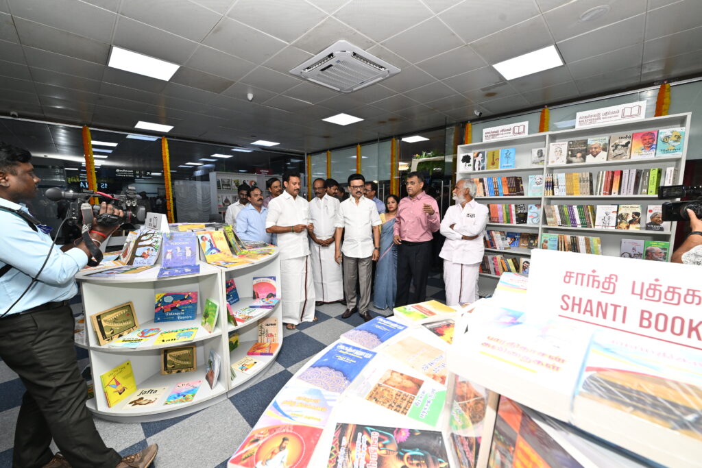 Chief Minister M K Stalin looking at the Book park at the Chennai Central Metro Station along with Anbil Mahesh Poyyamozhi