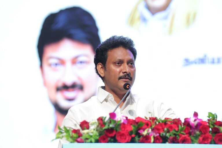 Anbil Mahesh Poyyamozhi addressing gatherings