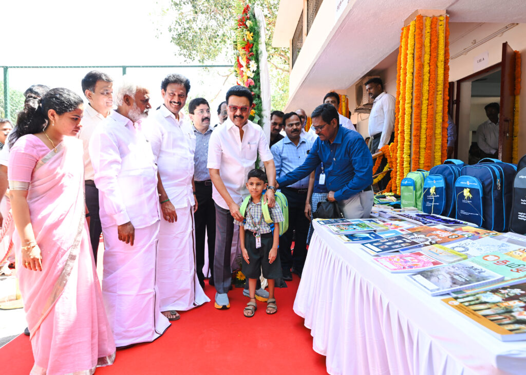 Chief MInsiter M K stalin distributing school kits to students