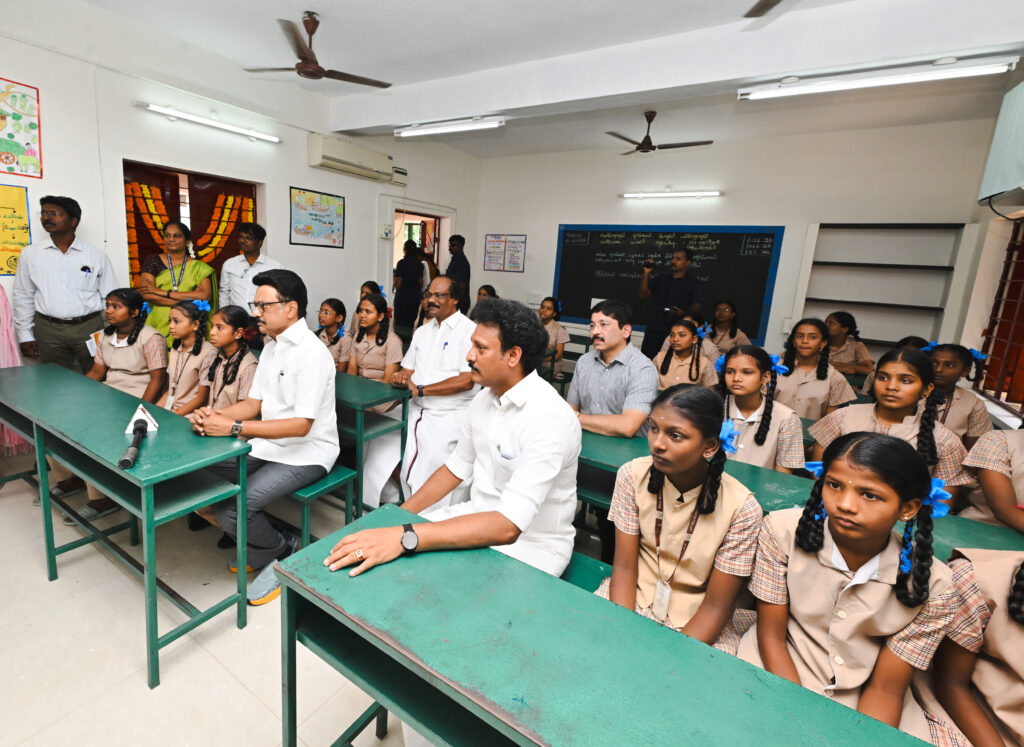 Minister Anbil Mahesh Poyyamozhui, Chief Minister M K Stalin and other ministers during a school visit