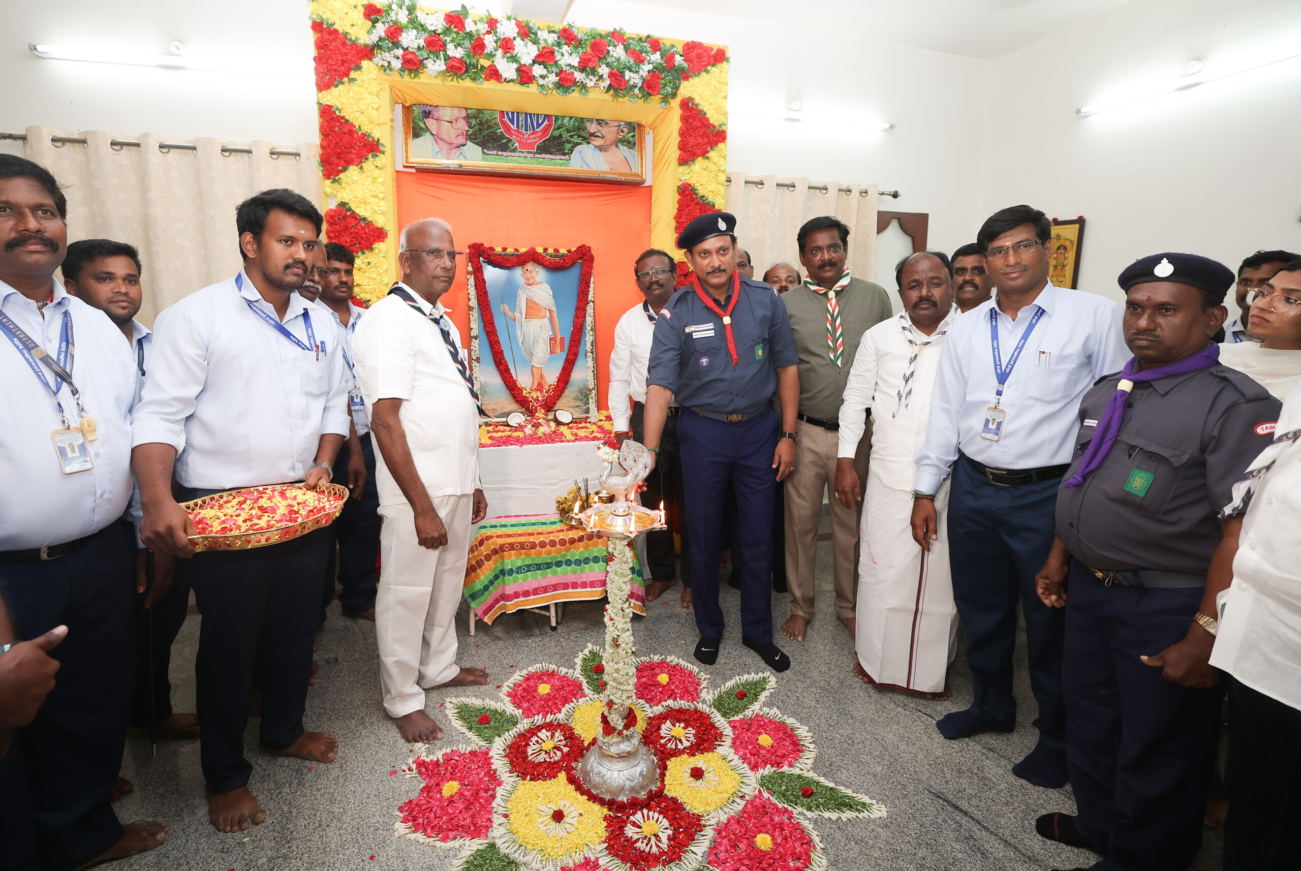 Minister Anbil Mahesh Poyyamozhi, the state president of Bharat Scouts and Guide Tamil Nadu lighting lamp at camporee event
