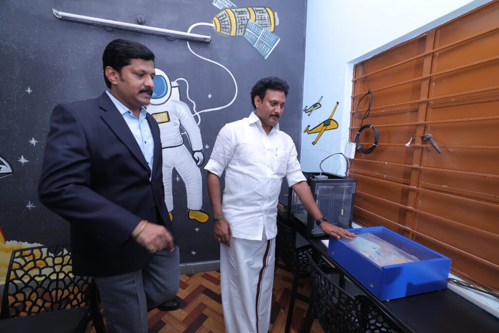 Minister ANbil Mahesh Poyyamozhi inspecting the Government School in Thiruvallur District.