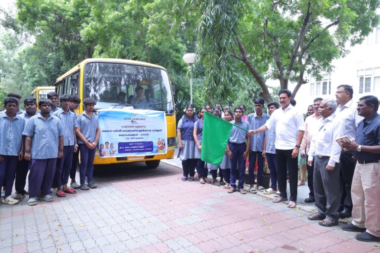 Minister Anbil Mahesh with Government School Students during the college field visit